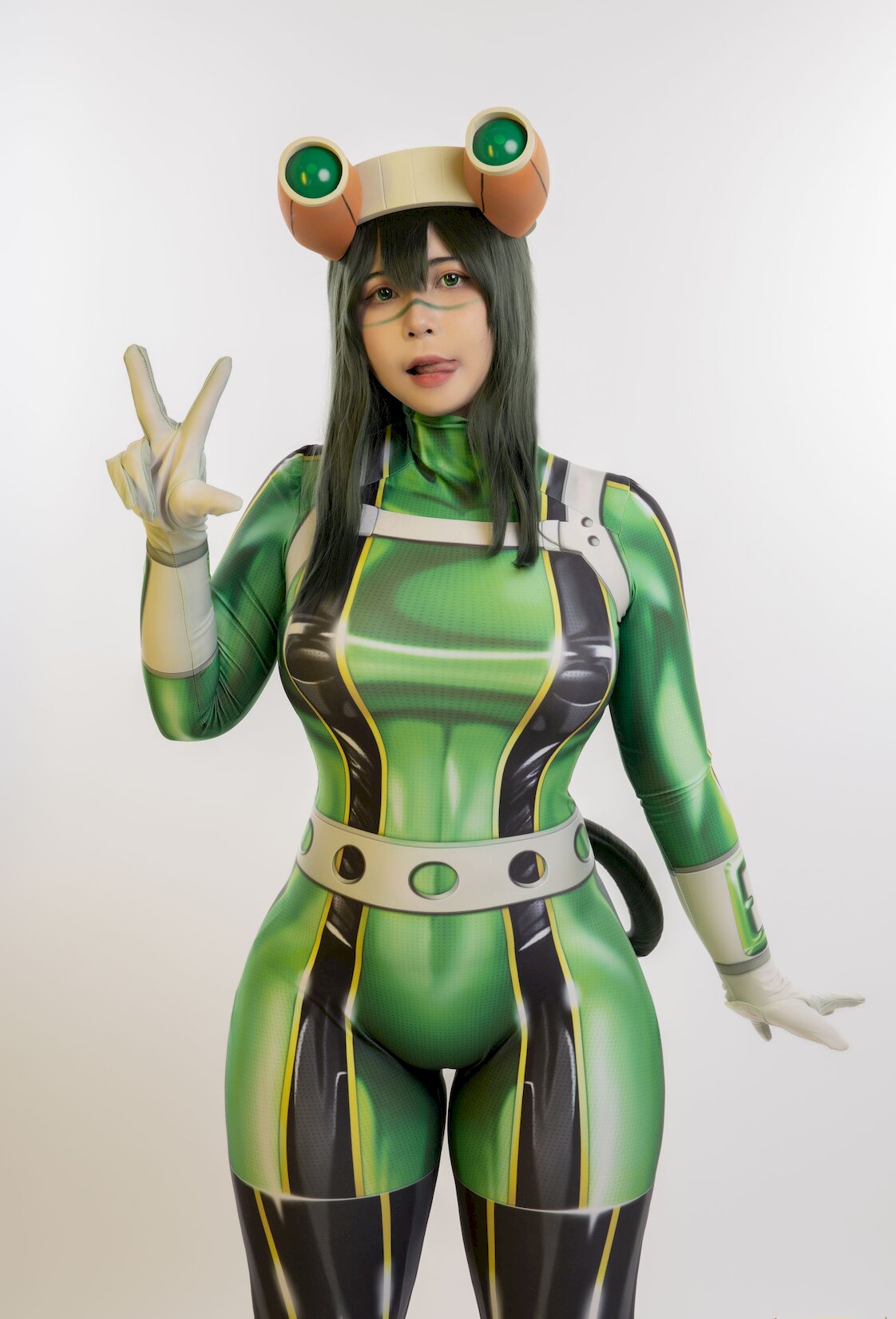 yFroppy/24P   [Coser] ƨƨɧ P.3