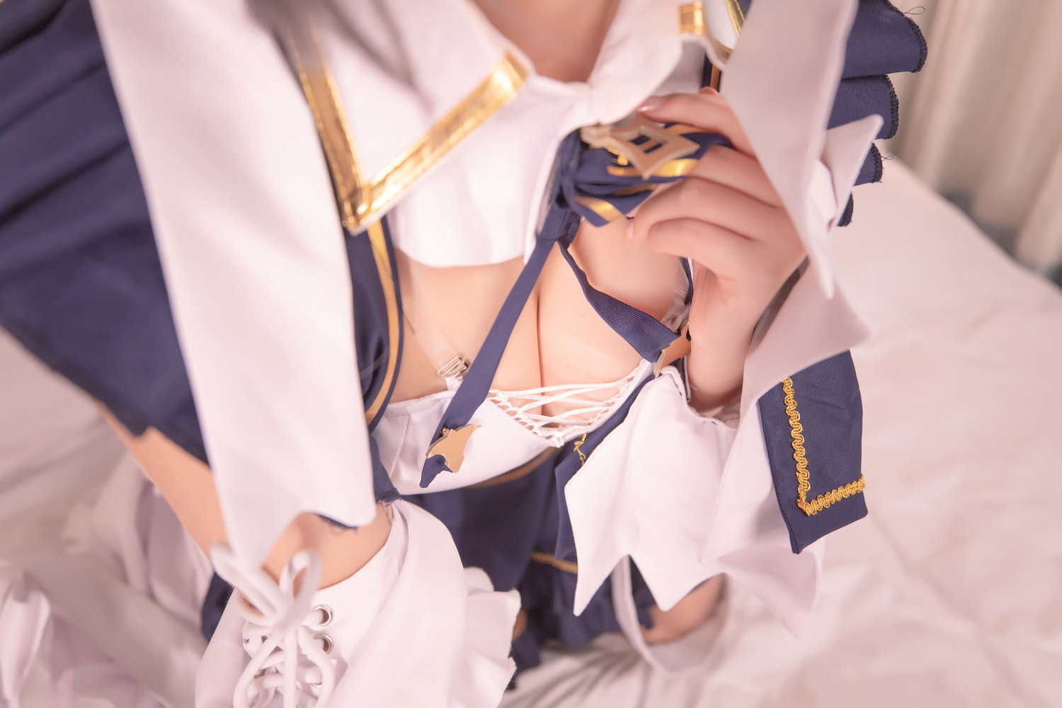 ѧS涬 ɫ/150P [ͼcoser]  P.26