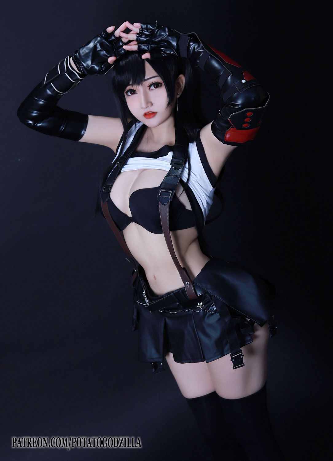 [COS] Potato Godzilla - Tifa