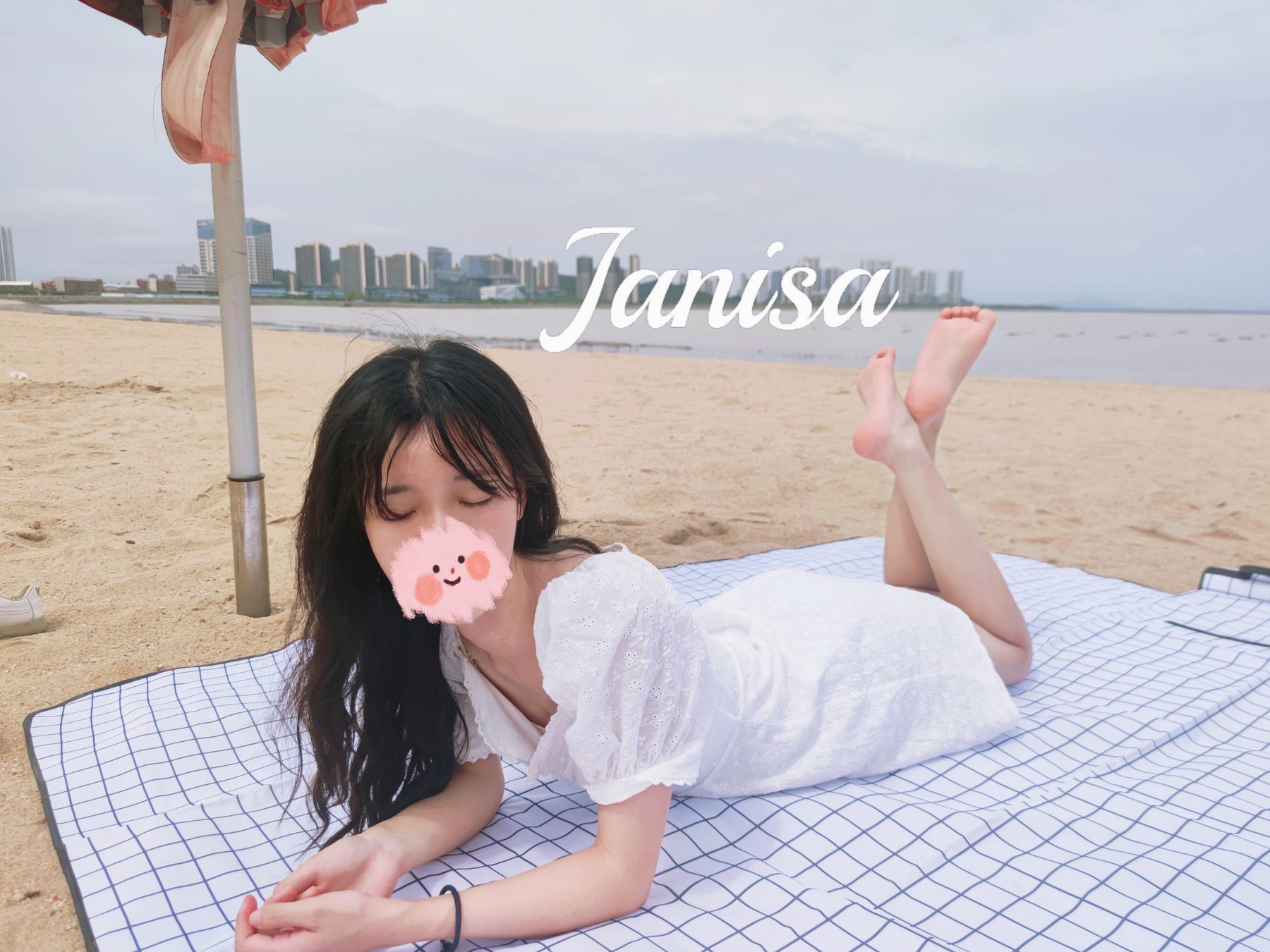 һ滨ѹ ͼ պŮͼJanisa P.1 